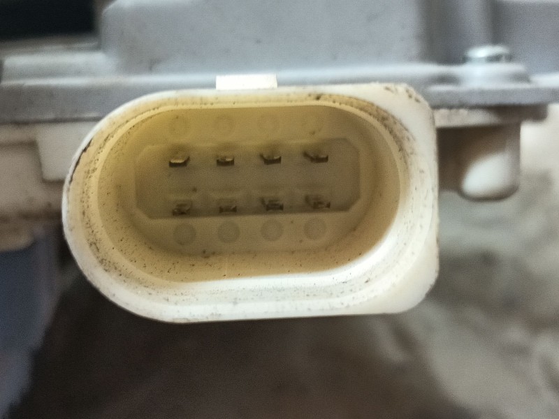 Recambio de cerradura puerta trasera izquierda para seat leon (1p1) 2.0 tdi 16v referencia OEM IAM 1P0839015  