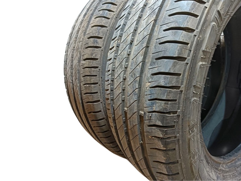Recambio de neumatico para » otros... modelos referencia OEM IAM 215/60 R16C 103/101T 2 MICHELIN