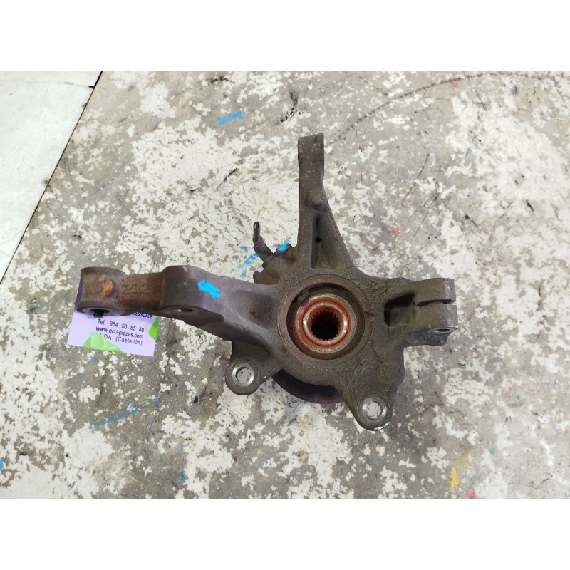 Recambio de mangueta delantera derecha para dacia sandero ii (b8_) 1.2 referencia OEM IAM 400143444R  