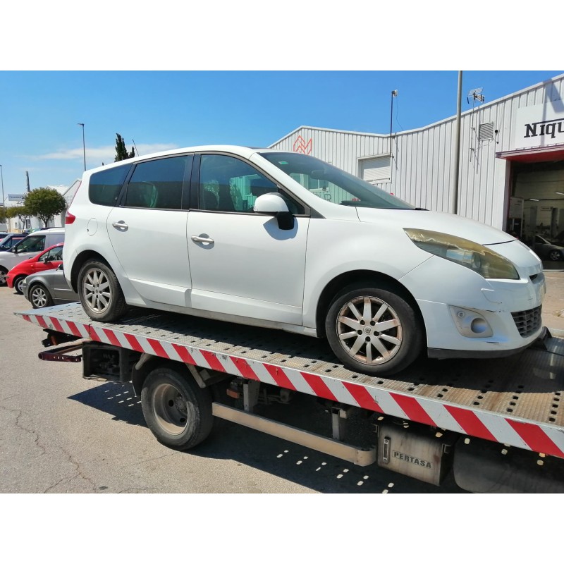 RENAULT GRAND SCÉNIC III (JZ0/1_)