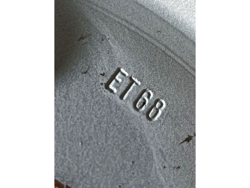 Recambio de llanta para peugeot boxer furgoneta 2.2 hdi 100 referencia OEM IAM  ET68 6Jx15