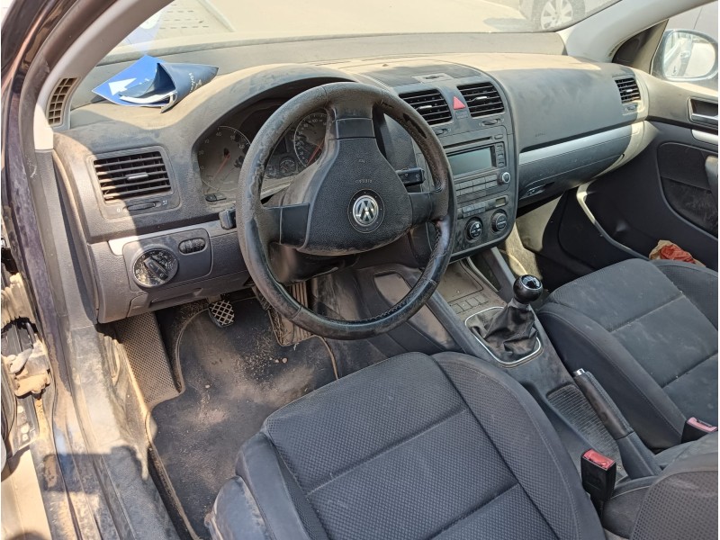 volkswagen golf v (1k1) del año 2006