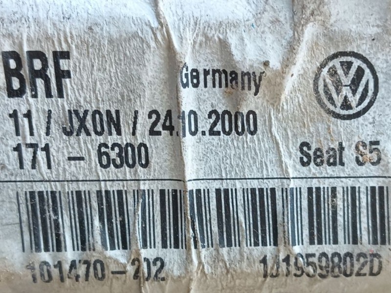 Recambio de elevalunas delantero derecho para seat toledo ii (1m2) 1.9 tdi referencia OEM IAM  101470202 