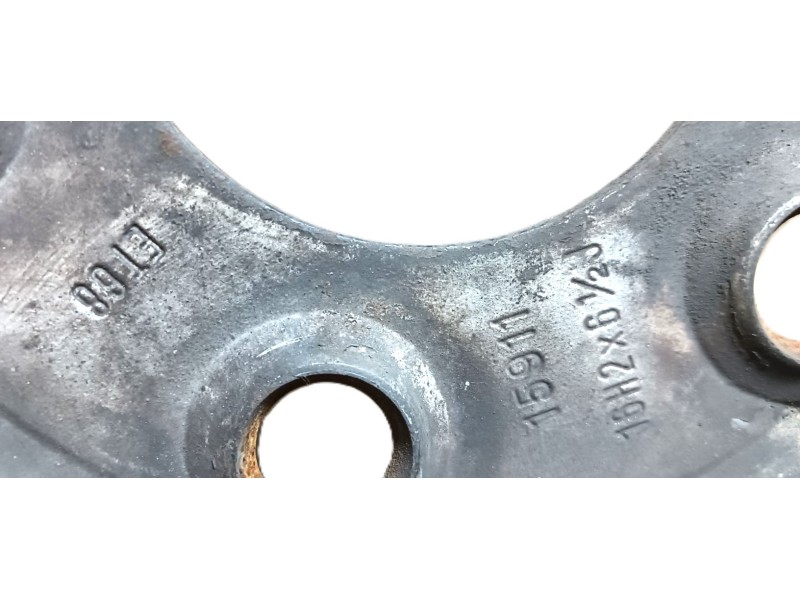 Recambio de llanta para iveco daily v furgoneta 29s13, 29l13, 35c13, 35s13, 40c13, 40s13 referencia OEM IAM 504103598 ET68 16x6 