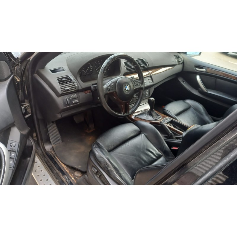 BMW X5 (E53)