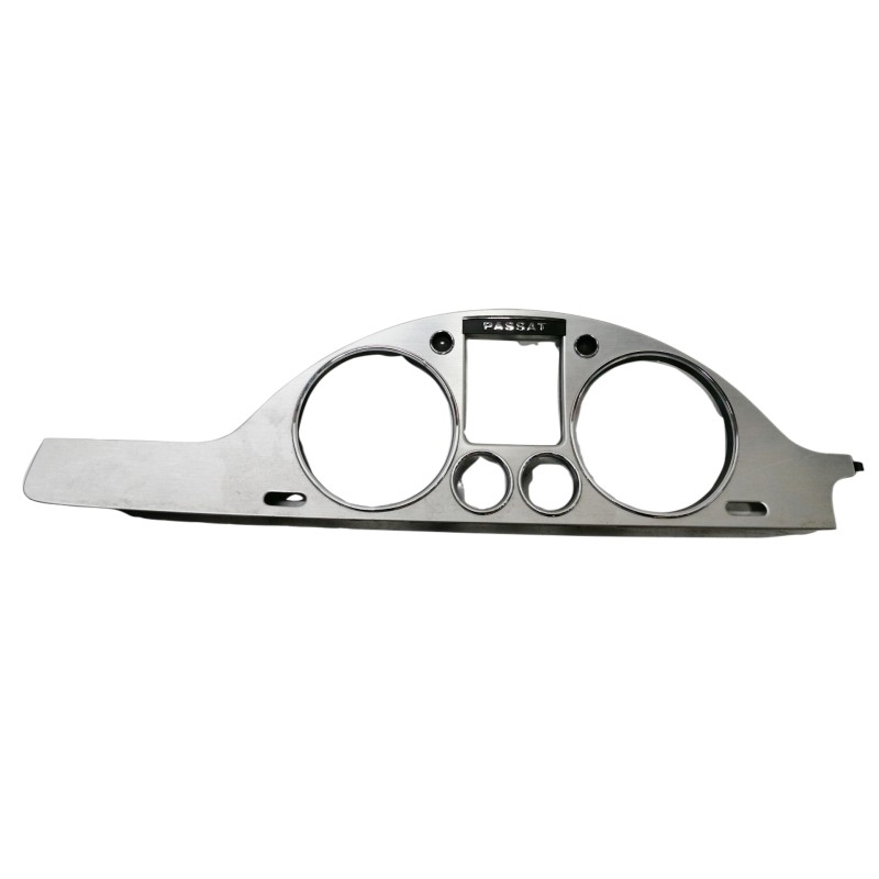 Recambio de moldura para volkswagen passat berlina (3c2) advance referencia OEM IAM 3C185833  