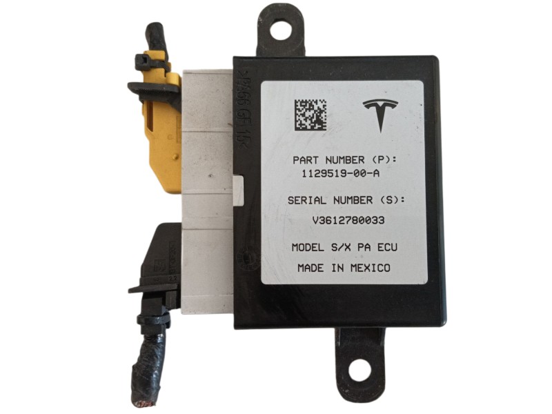 Recambio de modulo electronico para tesla model s (5yjs) referencia OEM IAM  112951900A 