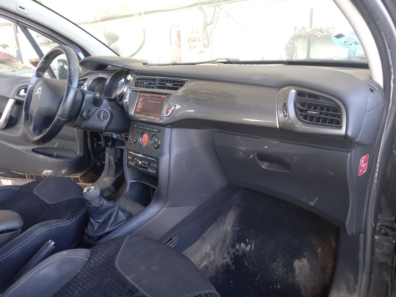 Recambio de salpicadero para citroën c3 ii (sc_) 1.4 vti 95 referencia OEM IAM   