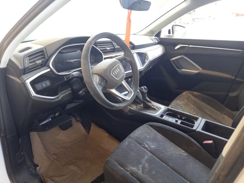 audi q3 sportback (f3n) del año 2024