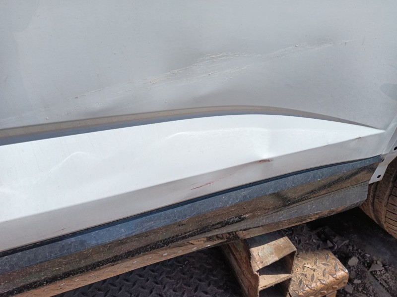 Recambio de puerta delantera derecha para audi q3 sportback (f3n) 35 tdi quattro referencia OEM IAM   