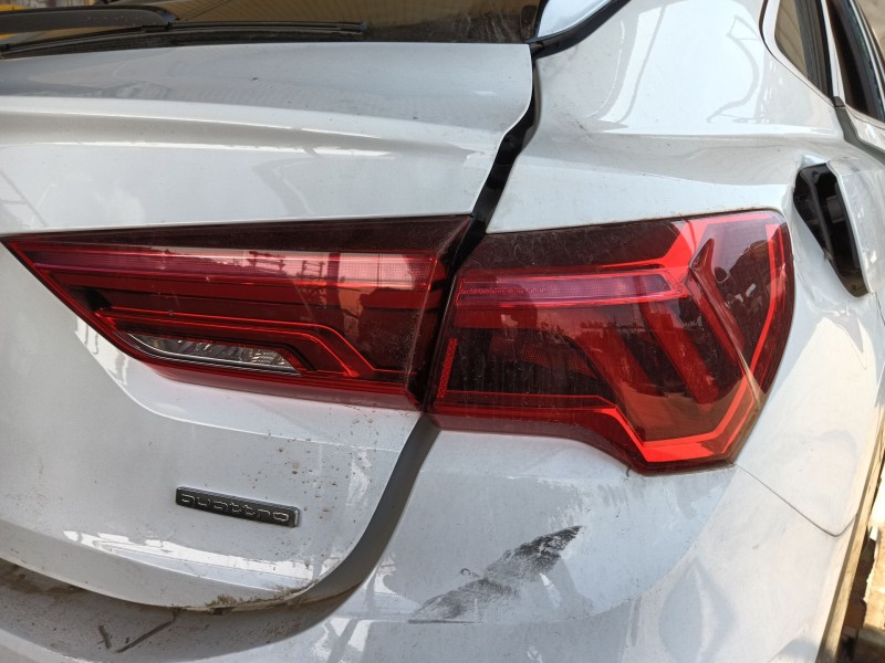 Recambio de piloto trasero derecho para audi q3 sportback (f3n) 35 tdi quattro referencia OEM IAM   