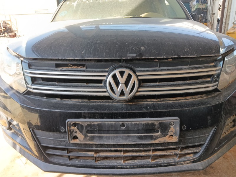 Recambio de rejilla delantera para volkswagen tiguan (5n_) 2.0 tdi referencia OEM IAM   