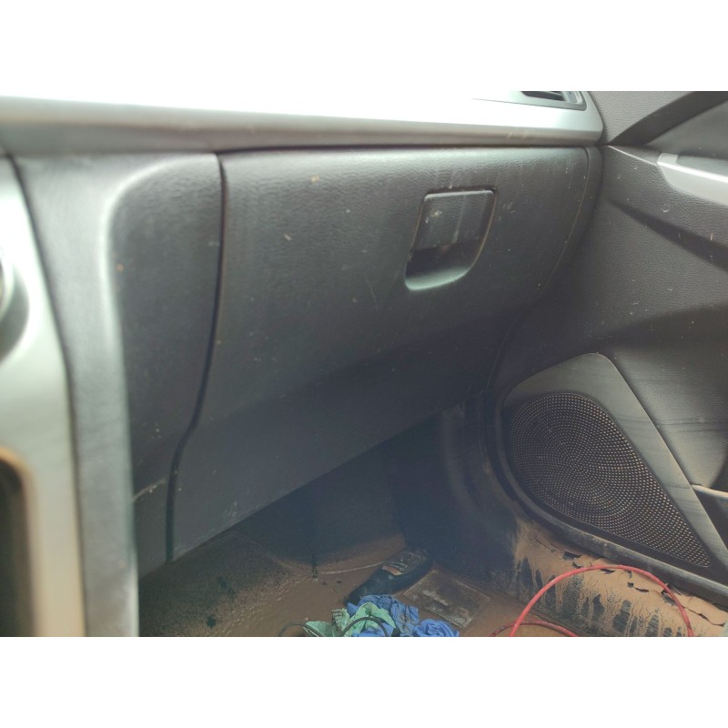 Recambio de guantera para ssangyong korando (ck) 2.0 e-xdi referencia OEM IAM   