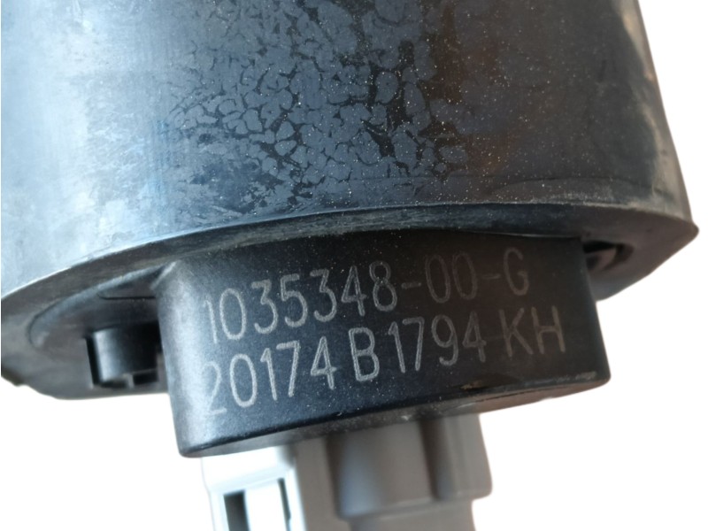 Recambio de bomba agua para tesla model s (5yjs) referencia OEM IAM  103534800G 