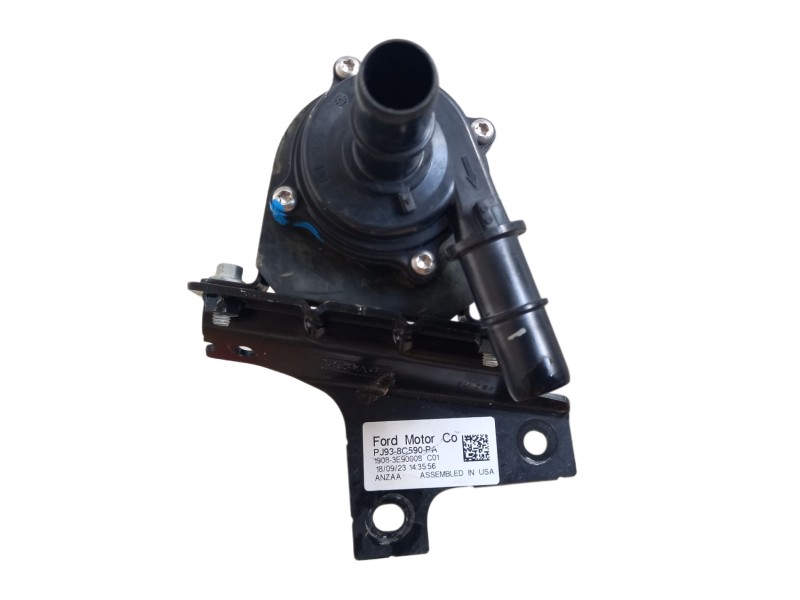 Recambio de bomba agua para ford mustang mach-e (cgw) ev 4x4 referencia OEM IAM  19081E90138 
