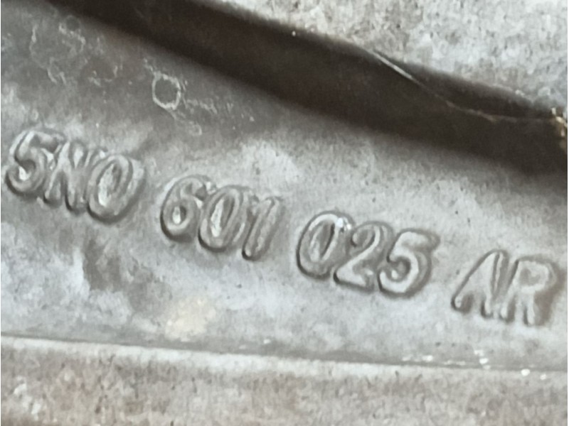 Recambio de llanta para volkswagen tiguan (5n_) 2.0 tdi referencia OEM IAM 52910H8270 ET49 6Jx16