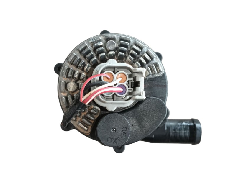 Recambio de bomba agua para tesla model s (5yjs) referencia OEM IAM  106747300H 