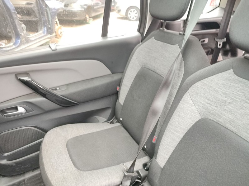 Recambio de asiento trasero derecho para citroën c4 grand picasso ii (da_, de_) 1.2 thp 130 referencia OEM IAM   