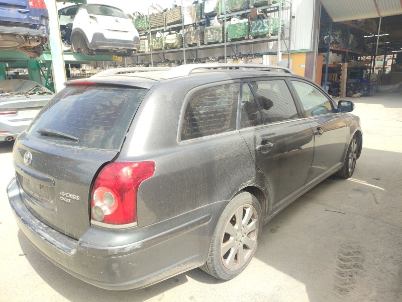 toyota avensis station wagon (_t25_) del año 2008
