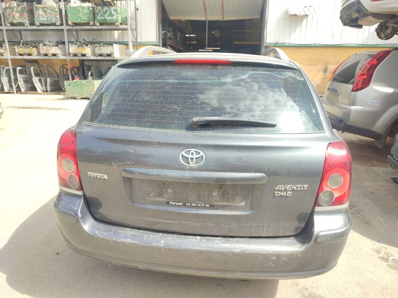 toyota avensis station wagon (_t25_) del año 2008