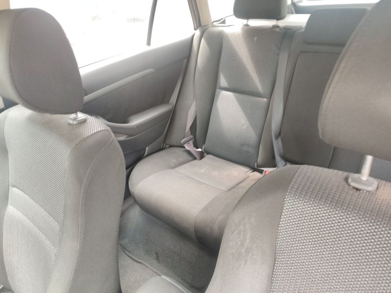 toyota avensis station wagon (_t25_) del año 2008