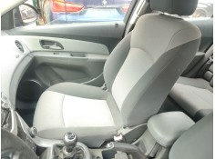 Recambio de asiento delantero derecho para chevrolet cruze (j300) 2.0 cdi referencia OEM IAM   