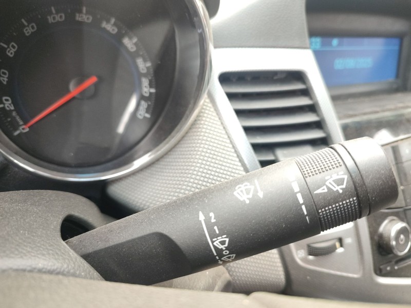 Recambio de mando limpia para chevrolet cruze (j300) 2.0 cdi referencia OEM IAM   