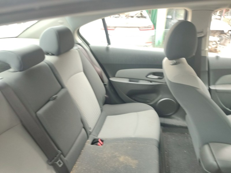 chevrolet cruze (j300) del año 2010