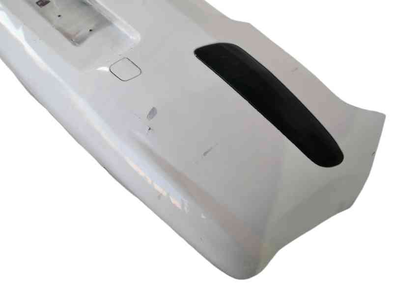 Recambio de paragolpes trasero para peugeot 308 confort referencia OEM IAM 9680442277 PARA REPARAR 