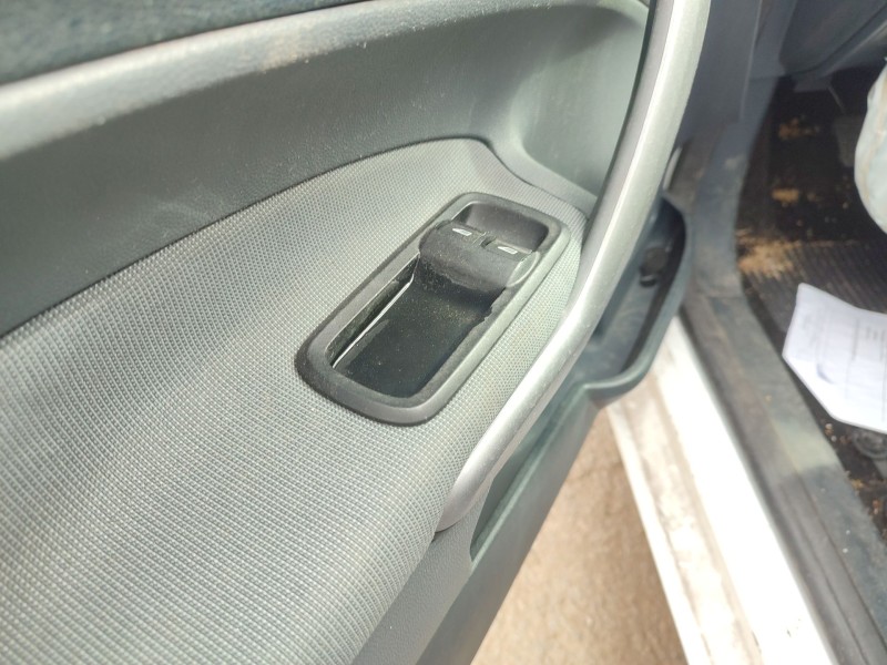 Recambio de mando elevalunas delantero izquierdo para ford fiesta vi (cb1, ccn) 1.25 referencia OEM IAM   
