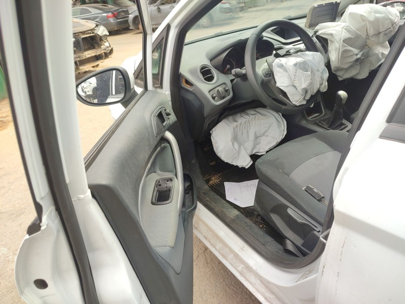 ford fiesta vi (cb1, ccn) del año 2010