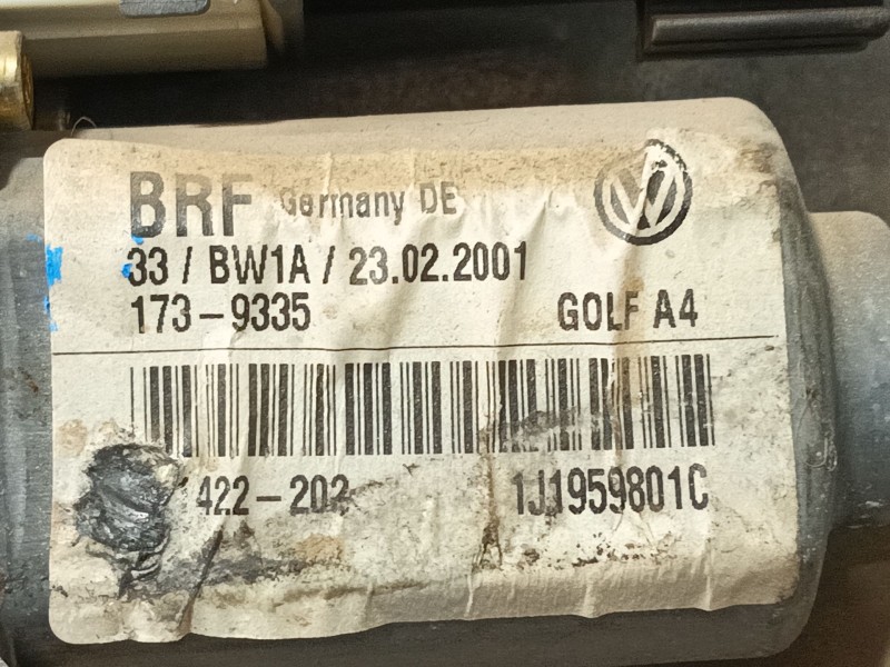 Recambio de elevalunas delantero izquierdo para volkswagen golf iv (1j1) 1.9 tdi referencia OEM IAM 1JE898099 1J1959801C001 
