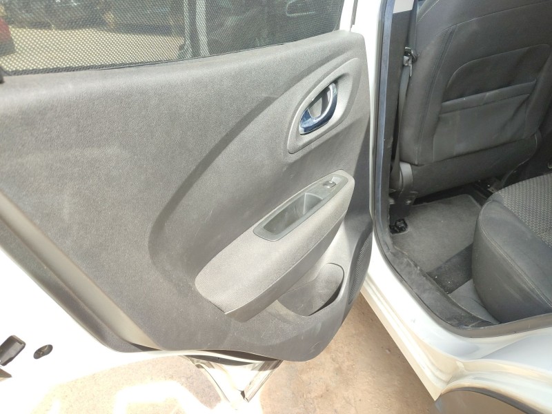 Recambio de guarnecido puerta trasera izquierda para renault kadjar (ha_, hl_) 1.2 tce 130 referencia OEM IAM   