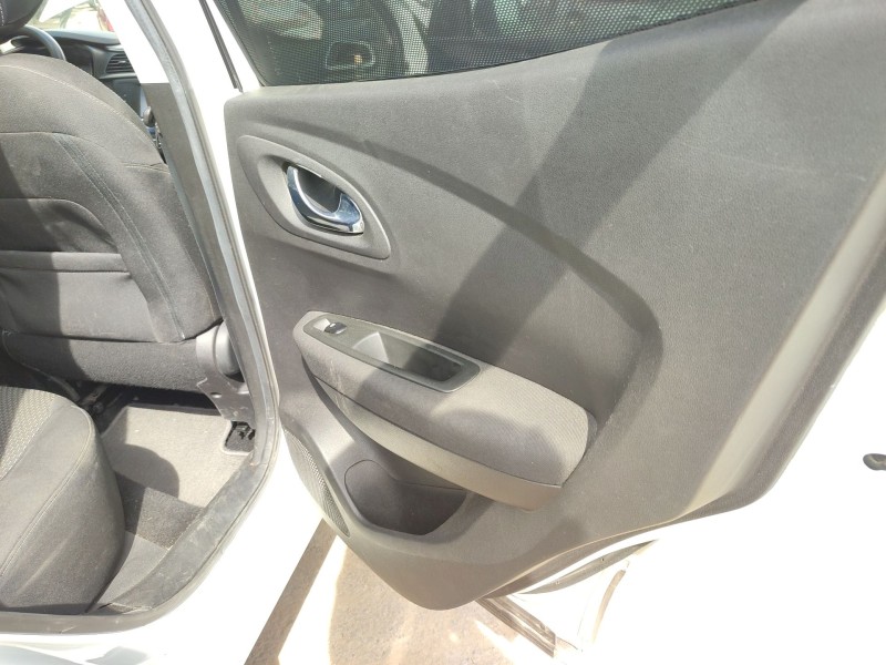 Recambio de guarnecido puerta trasera derecha para renault kadjar (ha_, hl_) 1.2 tce 130 referencia OEM IAM   