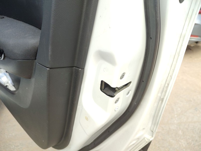 Recambio de cerradura puerta delantera derecha para renault kadjar (ha_, hl_) 1.2 tce 130 referencia OEM IAM   