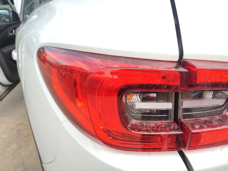 Recambio de piloto trasero izquierdo para renault kadjar (ha_, hl_) 1.2 tce 130 referencia OEM IAM   