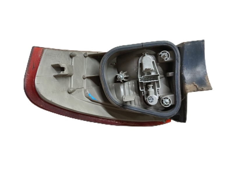 Recambio de piloto trasero izquierdo para ford mondeo iv sedán (ba7) 2.0 tdci referencia OEM IAM 1523733 7S7113405A 