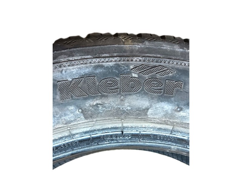 Recambio de neumatico para » otros... modelos referencia OEM IAM 205/55 R16 91V 2 KLEBER