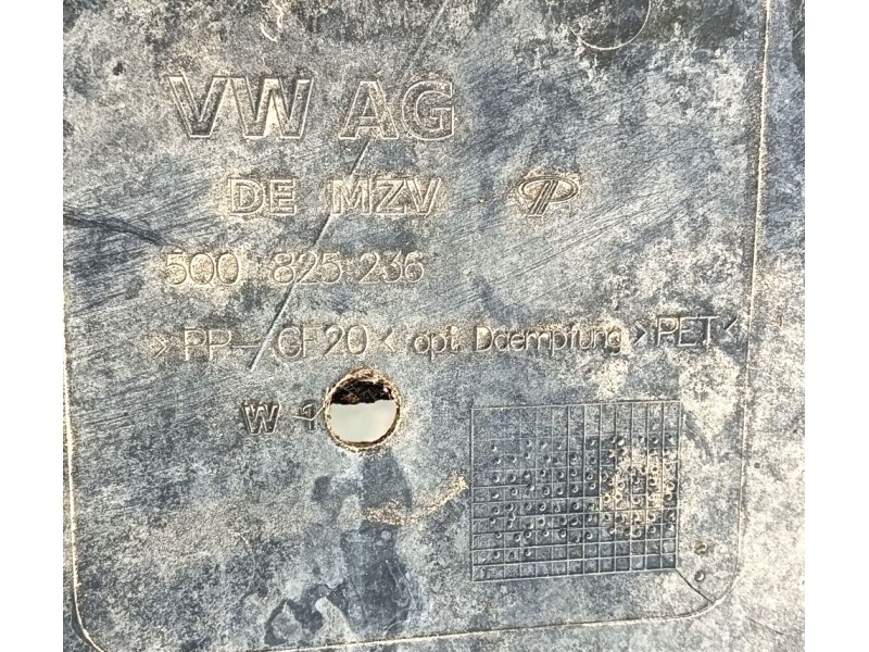 Recambio de cubrecarter para audi q2 (gab, gag) 30 tdi referencia OEM IAM   