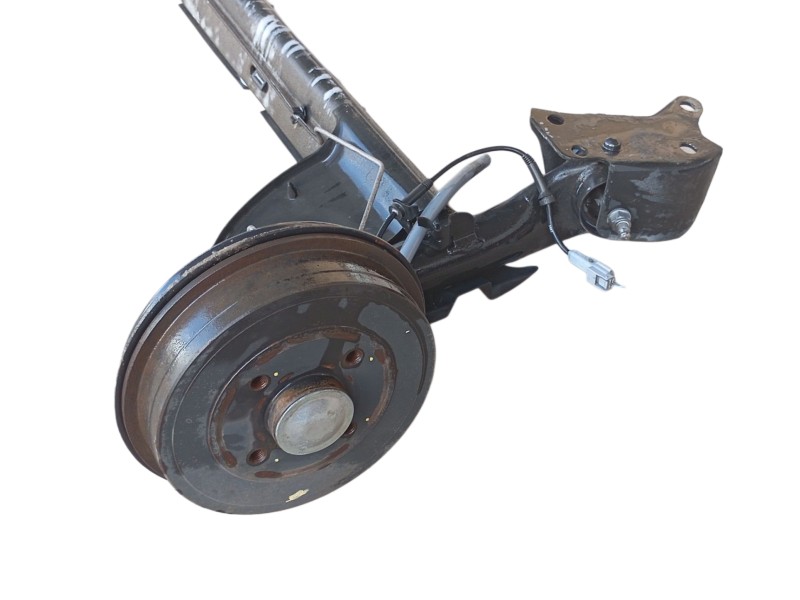 Recambio de puente trasero para dacia sandero ii 1.5 dci referencia OEM IAM   