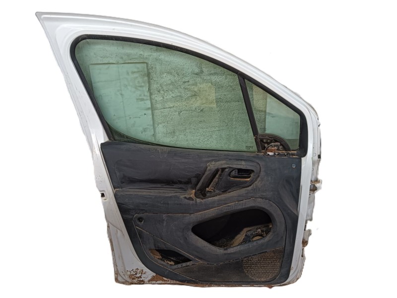 Recambio de puerta delantera izquierda para peugeot partner tepee 1.6 bluehdi 100 referencia OEM IAM 9002Z3  