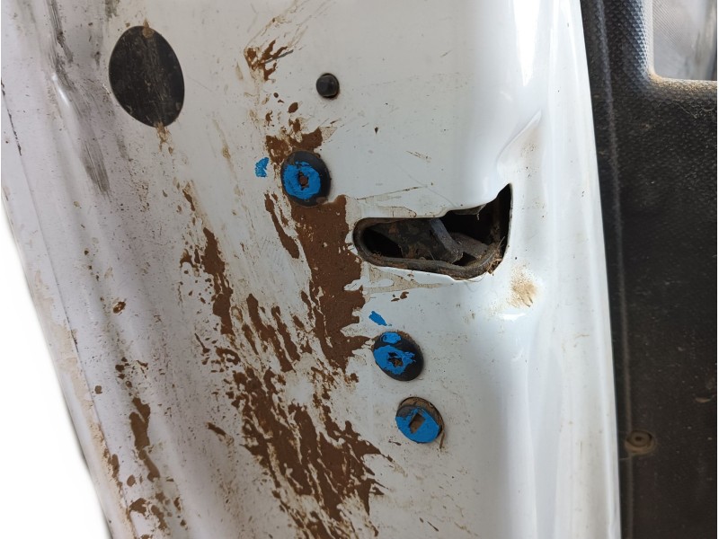 Recambio de puerta delantera izquierda para peugeot partner tepee 1.6 bluehdi 100 referencia OEM IAM 9002Z3  