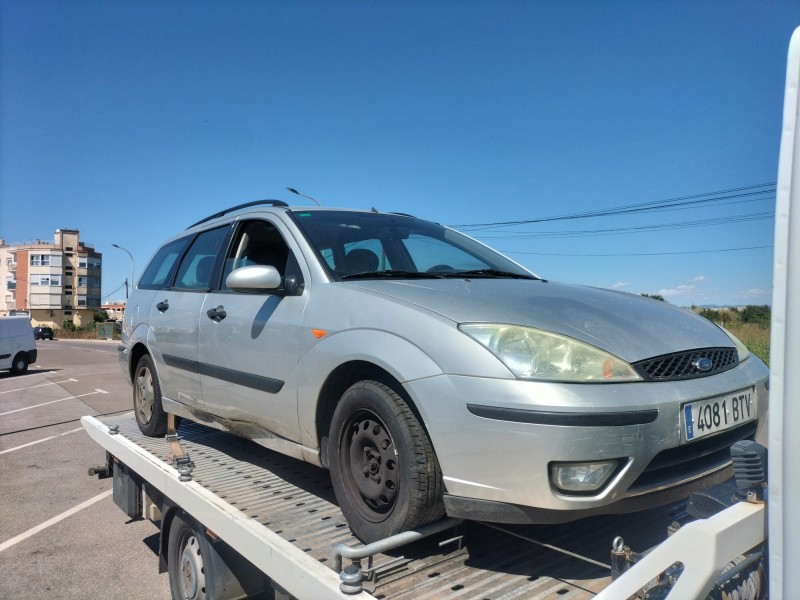 ford focus i turnier (dnw) del año 2002