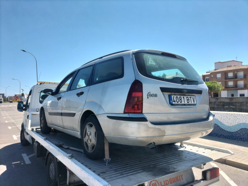 ford focus i turnier (dnw) del año 2002