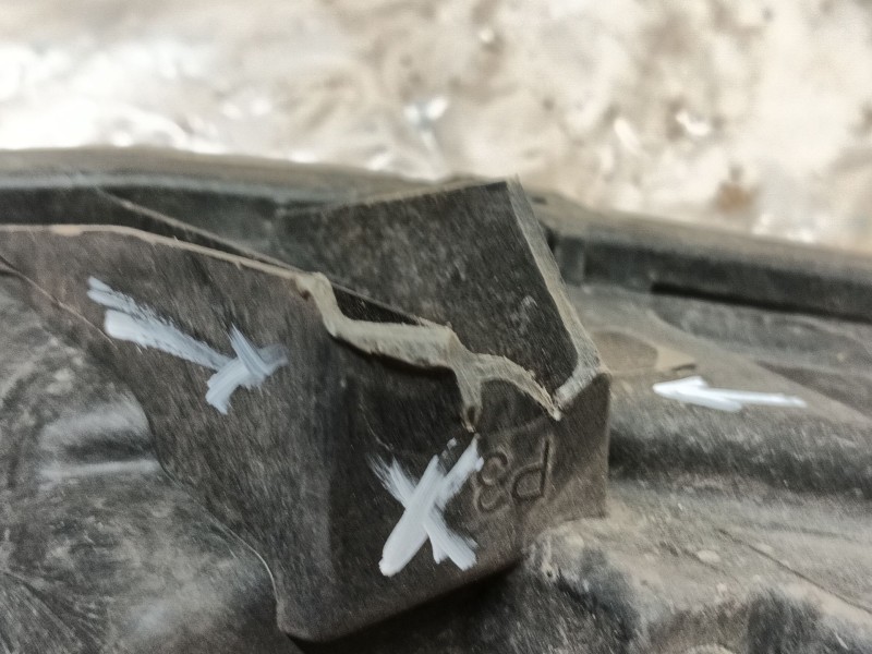 Recambio de faro izquierdo para dacia sandero ii 1.5 dci referencia OEM IAM   