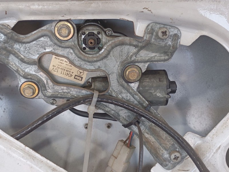 Recambio de porton trasero para mercedes-benz vito furgoneta (w638) 110 cdi 2.2 (638.094) referencia OEM IAM   