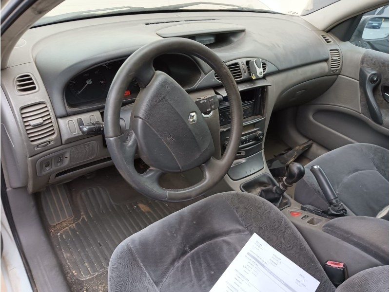 renault laguna ii grandtour (kg0/1_) del año 2002