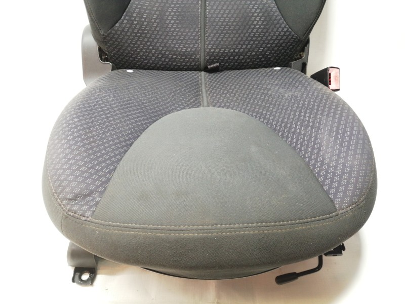 Recambio de asiento delantero derecho para nissan micra c+c (ck12e) acenta referencia OEM IAM   