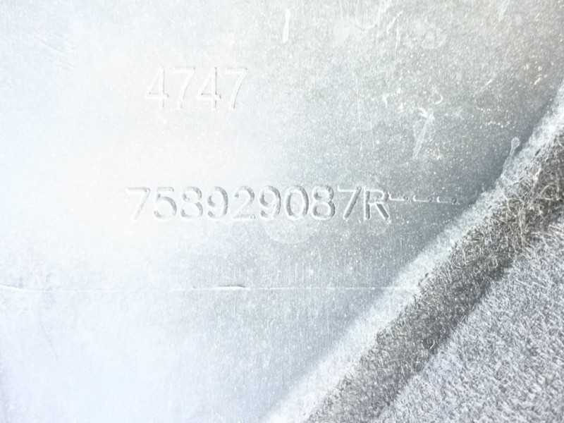 Recambio de cubrecarter para dacia sandero iii 1.0 tce 90 referencia OEM IAM   