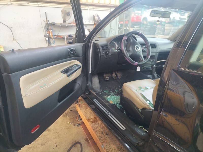 volkswagen golf iv (1j1) del año 2002